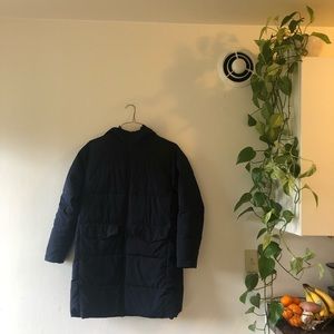 Everlane ReNew Long Puffer in Navy